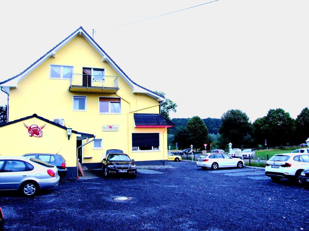 Touch Down Motel Lohmar Eksteriør billede
